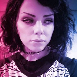 Meet your Posher, Ali